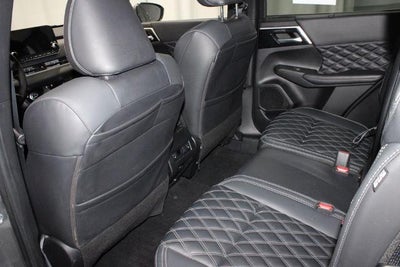 2023 Mitsubishi Outlander SEL