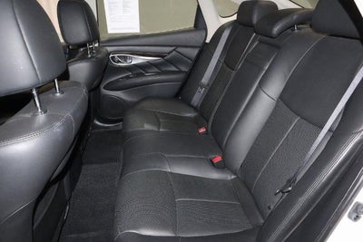 2017 INFINITI Q70 3.7X