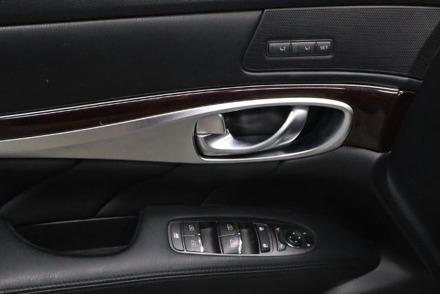 2017 INFINITI Q70 3.7X