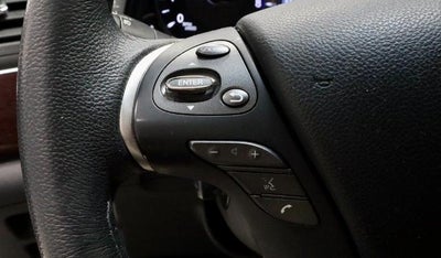 2017 INFINITI Q70 3.7X