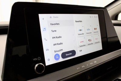 2025 Toyota Prius LE
