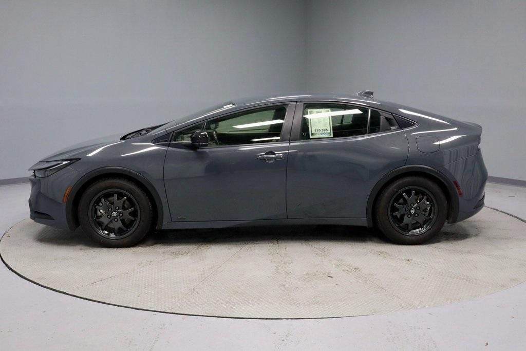 2023 Toyota Prius LE