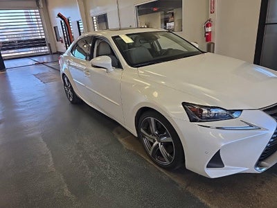 2019 Lexus IS 300 300
