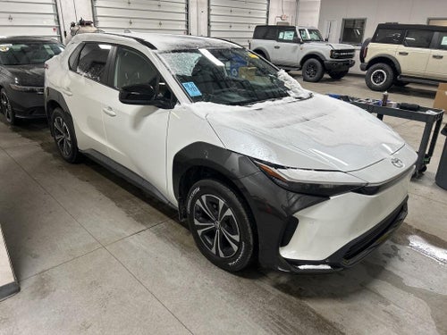 2024 Toyota bZ4X XLE