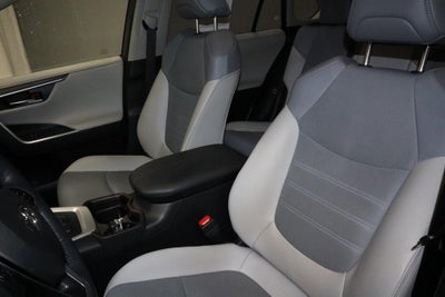 2020 Toyota RAV4 Limited