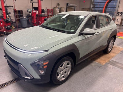 2025 Hyundai KONA SE