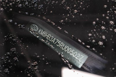 2024 Hyundai KONA ELECTRIC SE