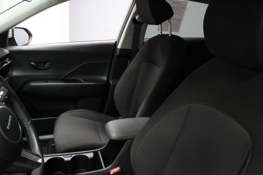 2025 Hyundai KONA SEL Convenience