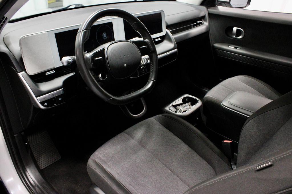 2024 Hyundai IONIQ 5 SE