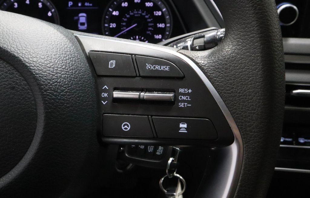 2023 Hyundai SONATA SE