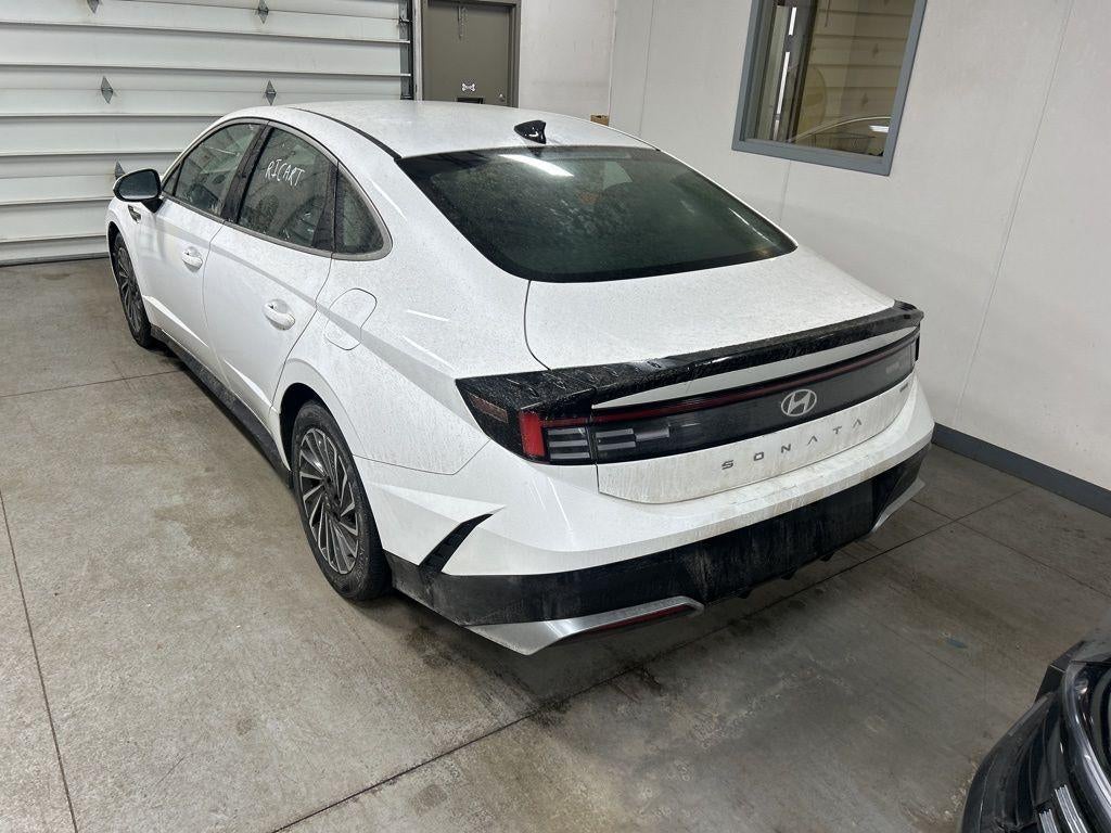2025 Hyundai SONATA HYBRID SEL