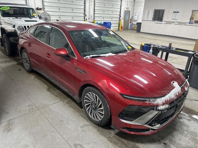 2025 Hyundai SONATA HYBRID SEL