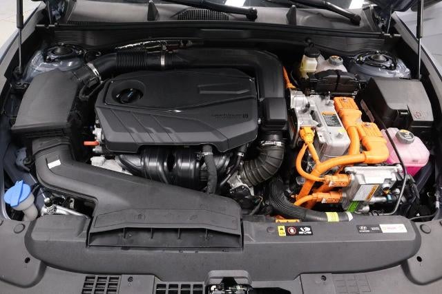 2025 Hyundai SONATA HYBRID SEL