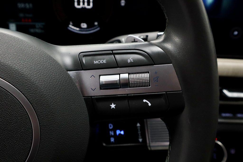 2025 Hyundai SONATA HYBRID SEL