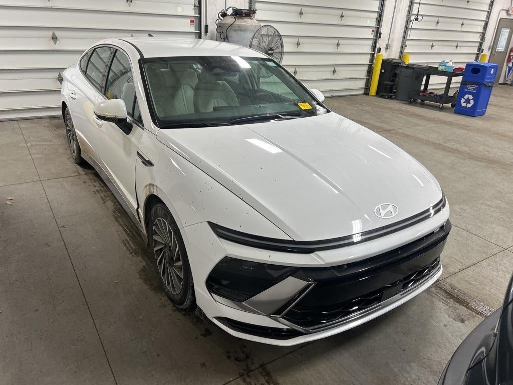 2025 Hyundai SONATA HYBRID SEL
