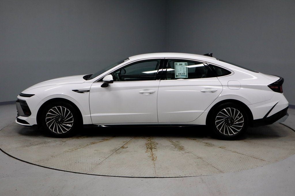 2025 Hyundai SONATA HYBRID SEL