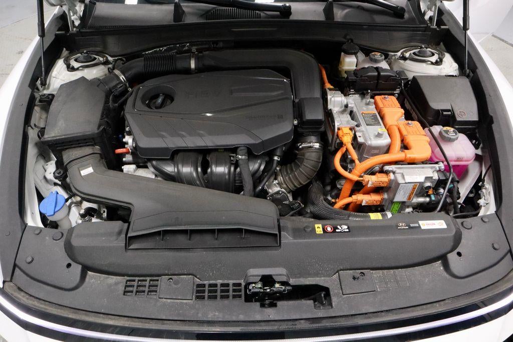 2025 Hyundai SONATA HYBRID SEL