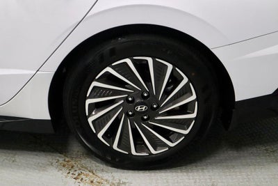 2025 Hyundai SONATA HYBRID SEL