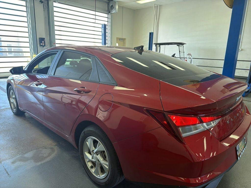 2023 Hyundai ELANTRA SE
