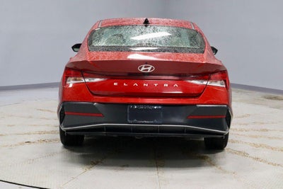 2025 Hyundai ELANTRA SEL Convenience