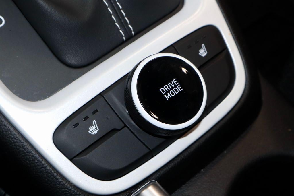 2024 Hyundai VENUE Limited