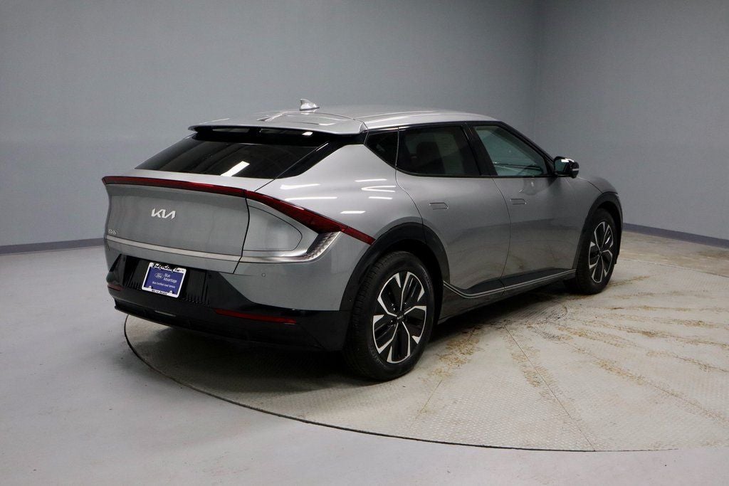 2022 Kia EV6 Wind