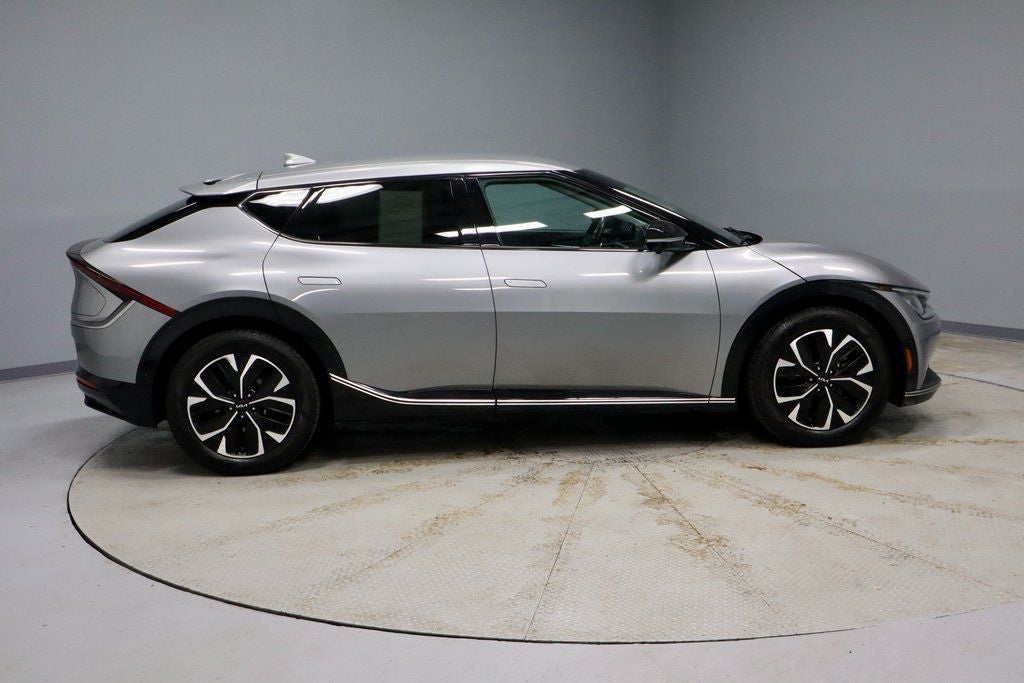 2022 Kia EV6 Wind
