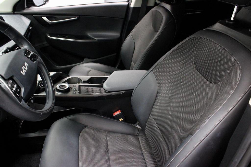 2024 Kia EV6 Light