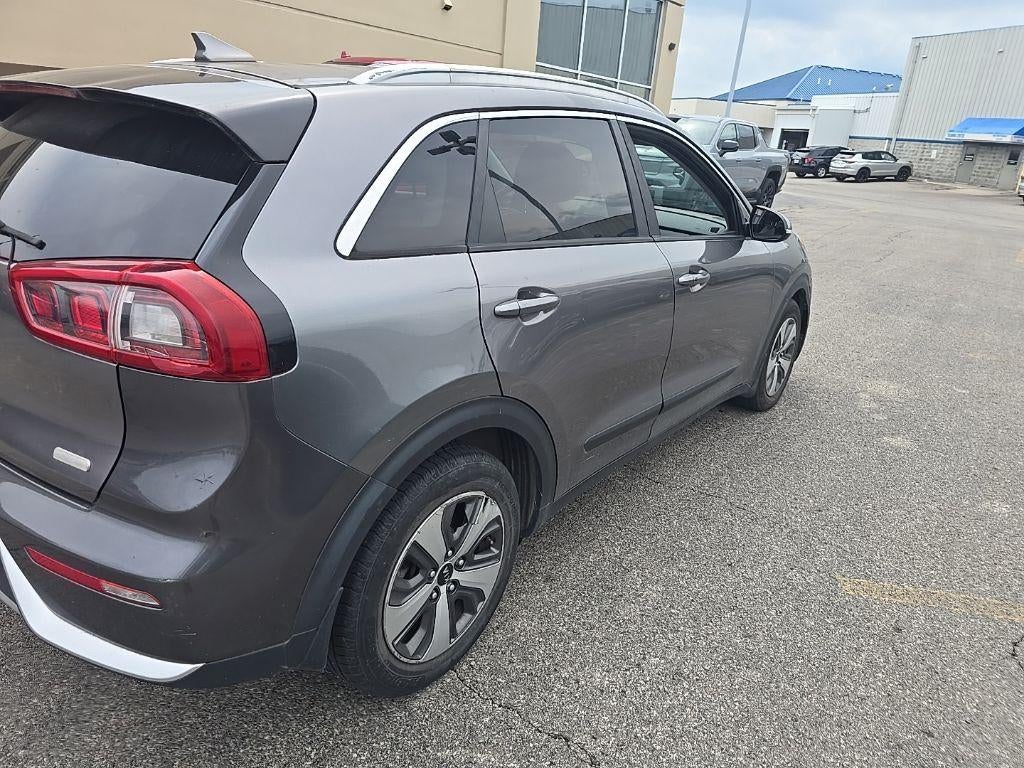 2017 Kia Niro EX