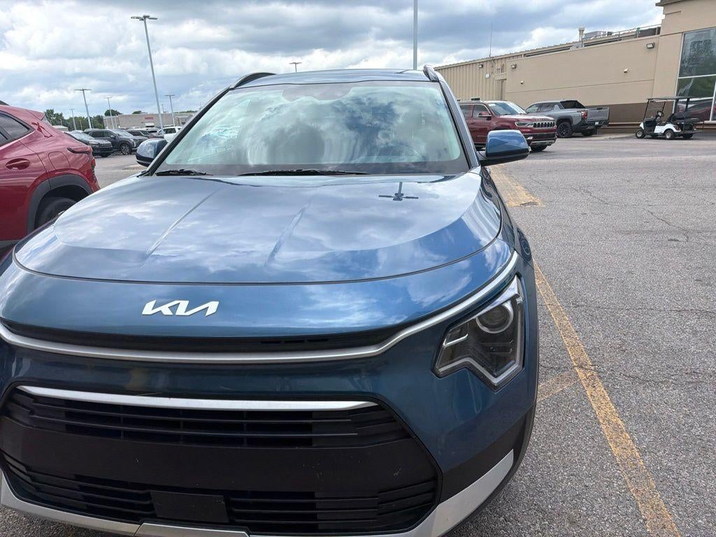 2025 Kia Niro EX