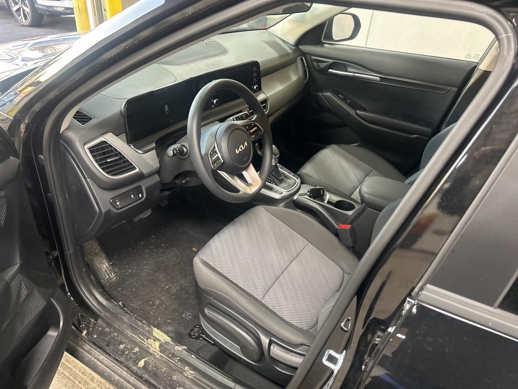 2025 Kia Seltos LX