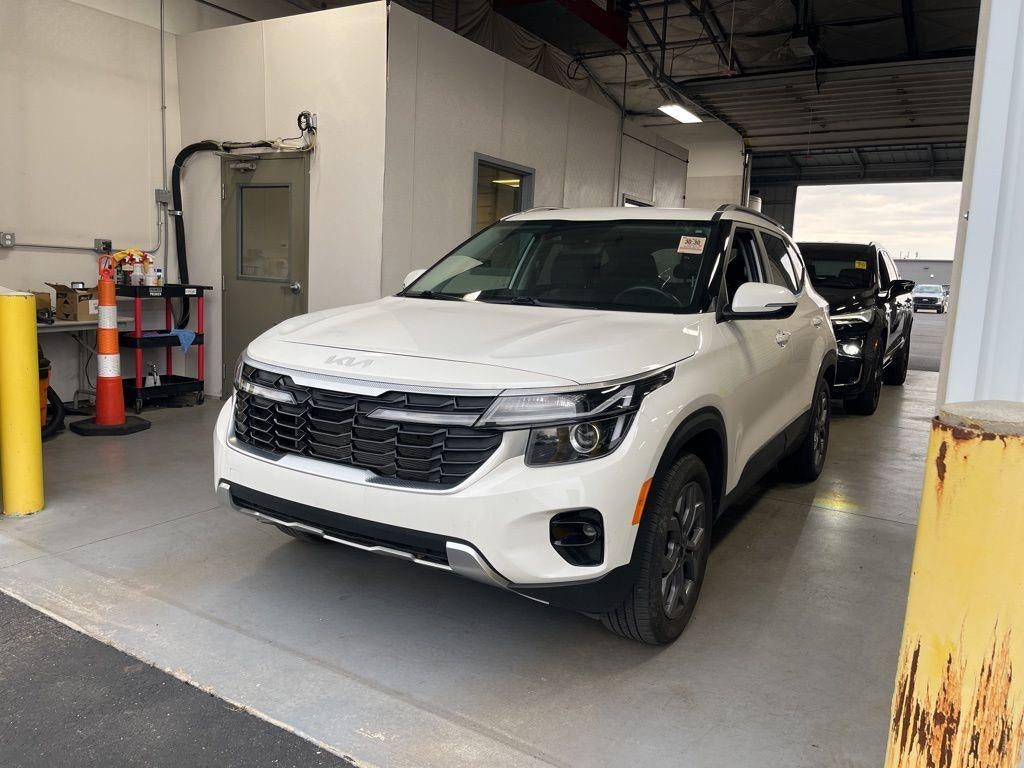 2024 Kia Seltos S