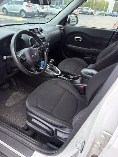 2015 Kia Soul Base