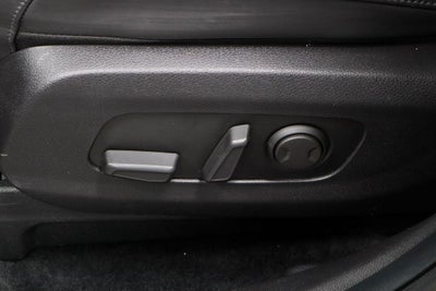 2024 Kia Carnival LX Seat Package