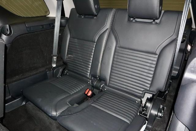 2024 Land Rover Discovery S