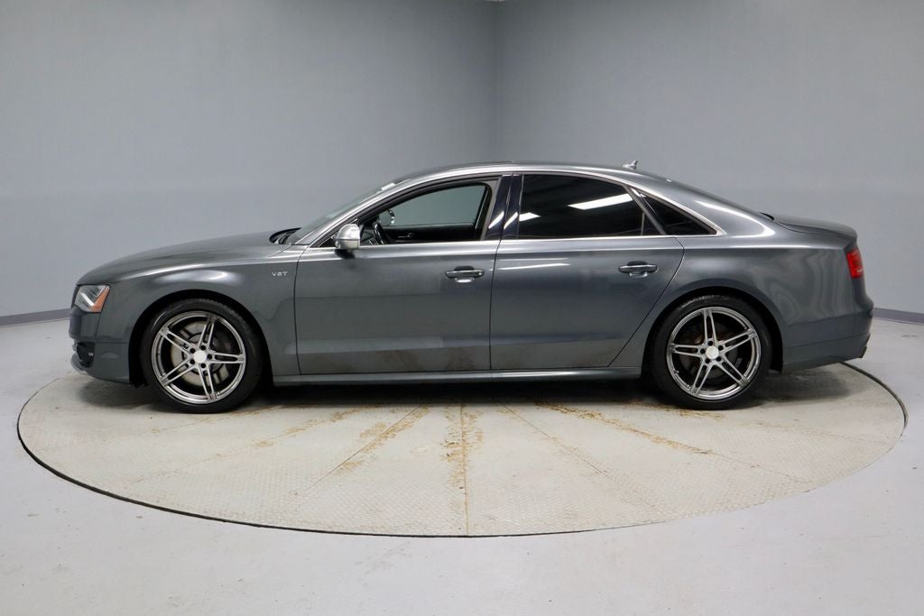 2013 Audi S8 4.0T