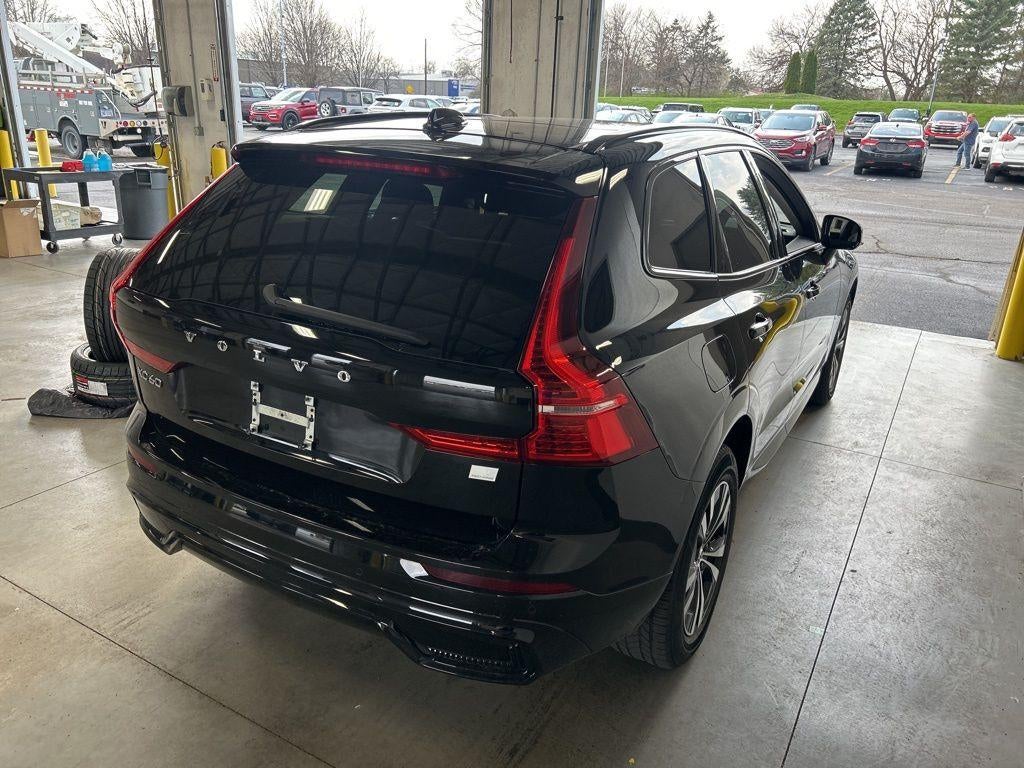2024 Volvo XC60 Recharge Plug-In Hybrid T8 Plus Dark Theme
