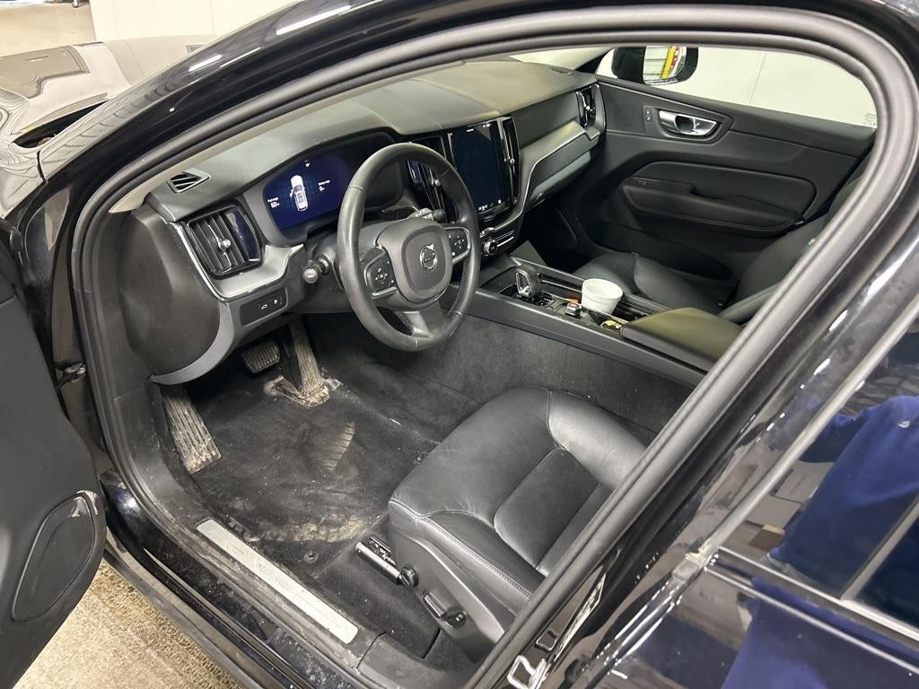 2024 Volvo XC60 Recharge Plug-In Hybrid T8 Plus Dark Theme